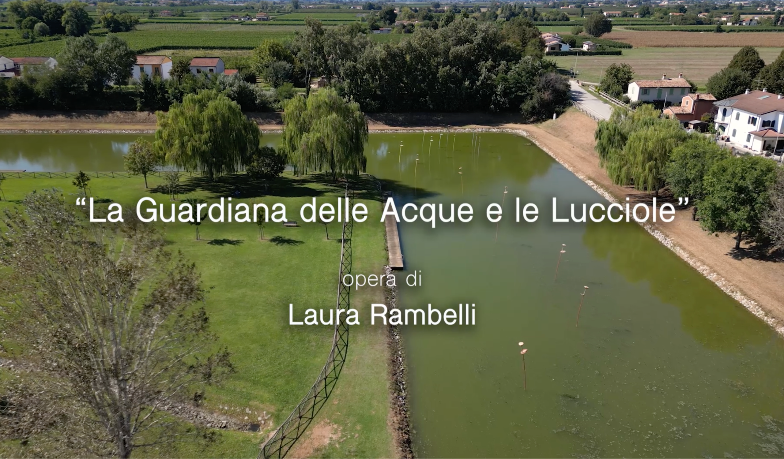 la guardiana delle acque e delle lucciole